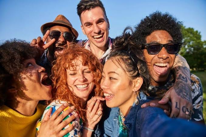 Psychologist Explains How to Maintain Adult Friendships - Business Insider