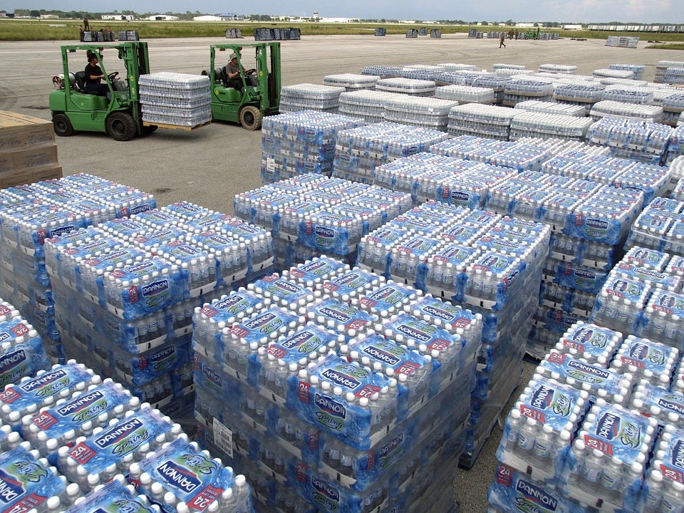 Acqua per hurricane relief