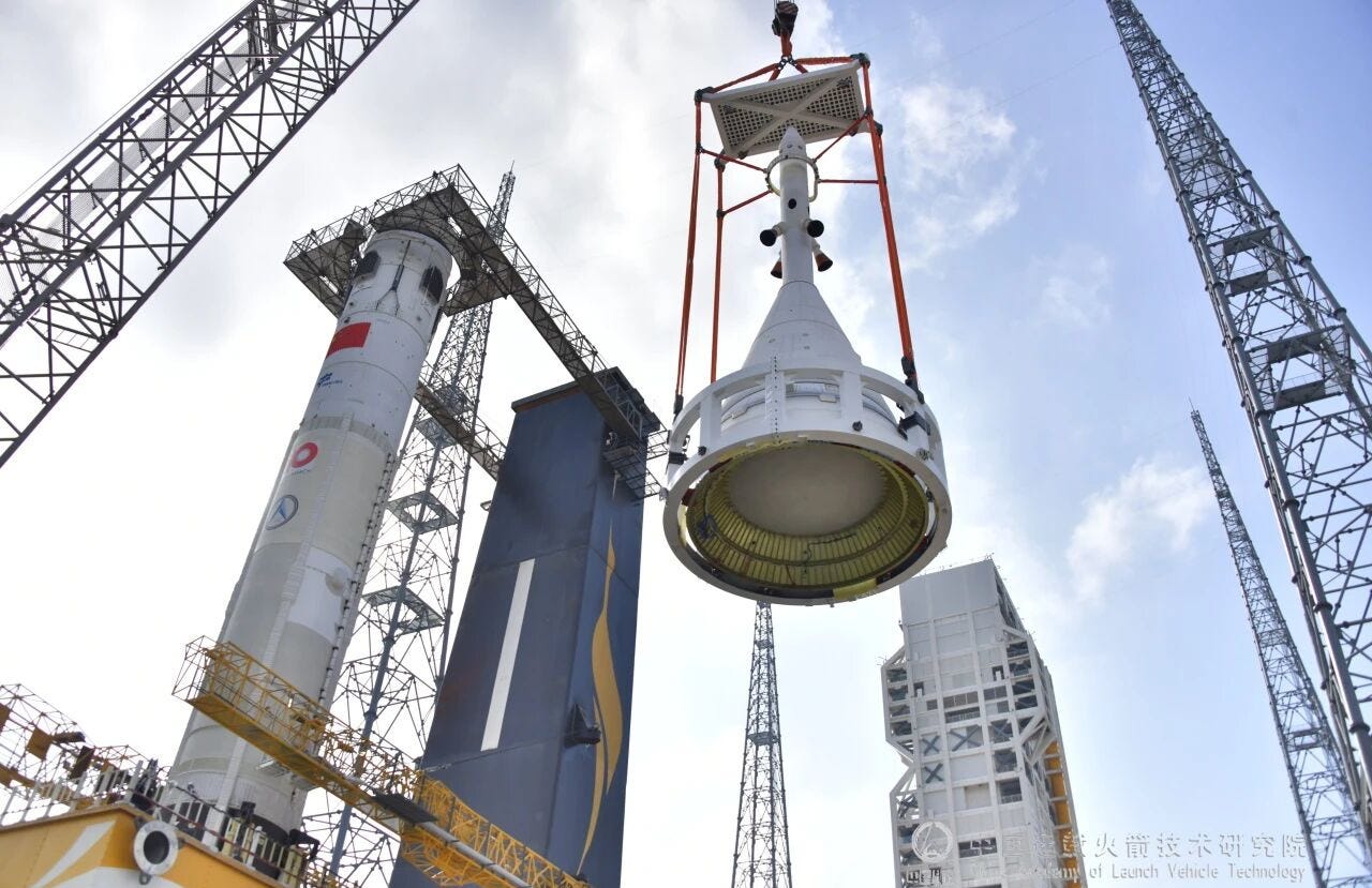 A Mengzhou capsule equipped with its escape systems being lifted onto the Long March 10A test booster in February 2026 for its in-flight abort test. A Mengzhou capsule equipped with its escape systems being lifted onto the Long March 10A test booster in February 2026 for its in-flight abort test.