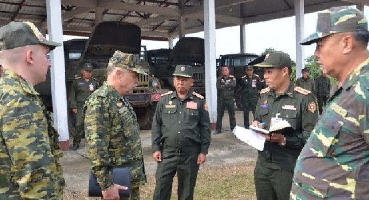 Russia_Laos.jpg