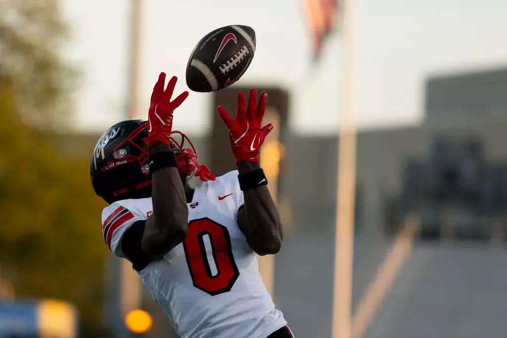 Wide receiver Matthew Henry (0) | Photo by Steve Roberts