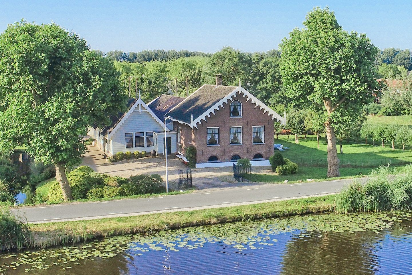 Foto 1 van Rondehoep Oost 13