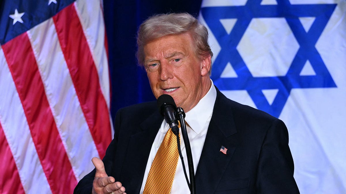 First Draft: Trump Is Only Pretending to ‘Fight’ Antisemitism