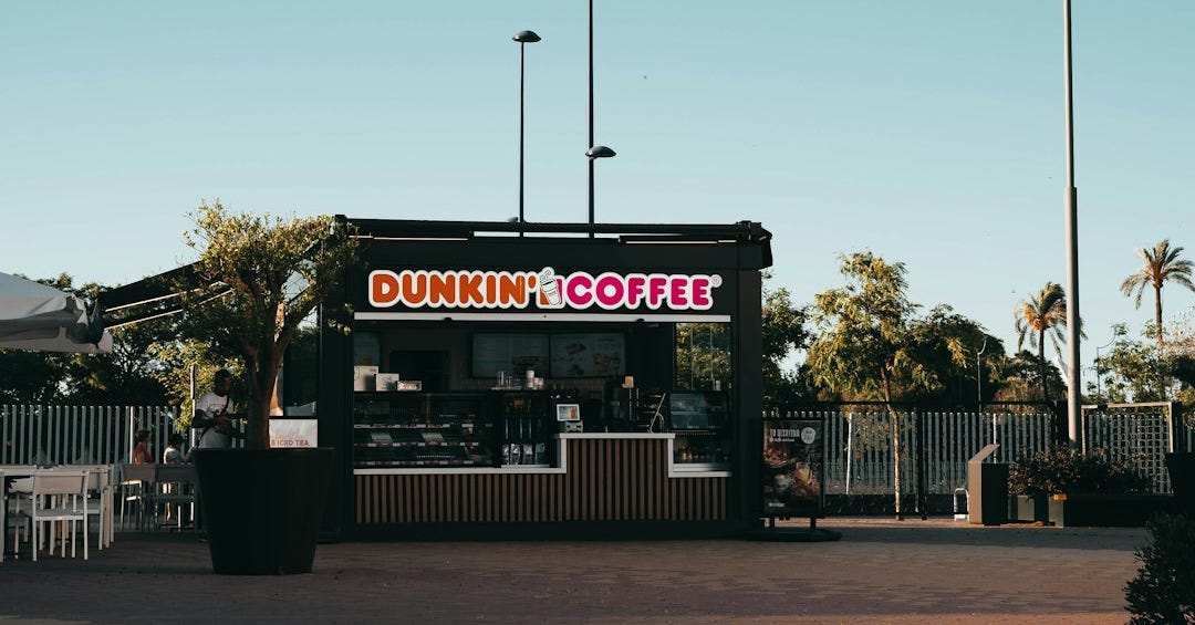 Dunkin Coffee shop during daytime