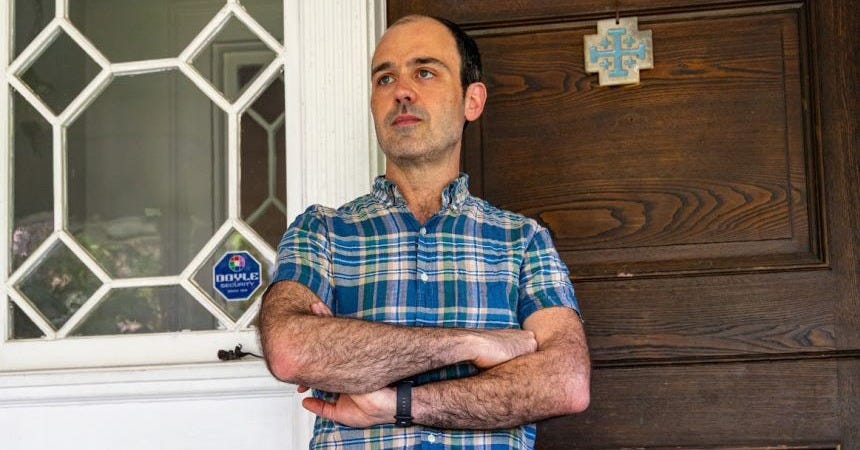 Man sues DHS after getting warning over sharp email to ICE chief | CNN Politics Man sues DHS after getting warning over sharp email to ICE chief | CNN Politics