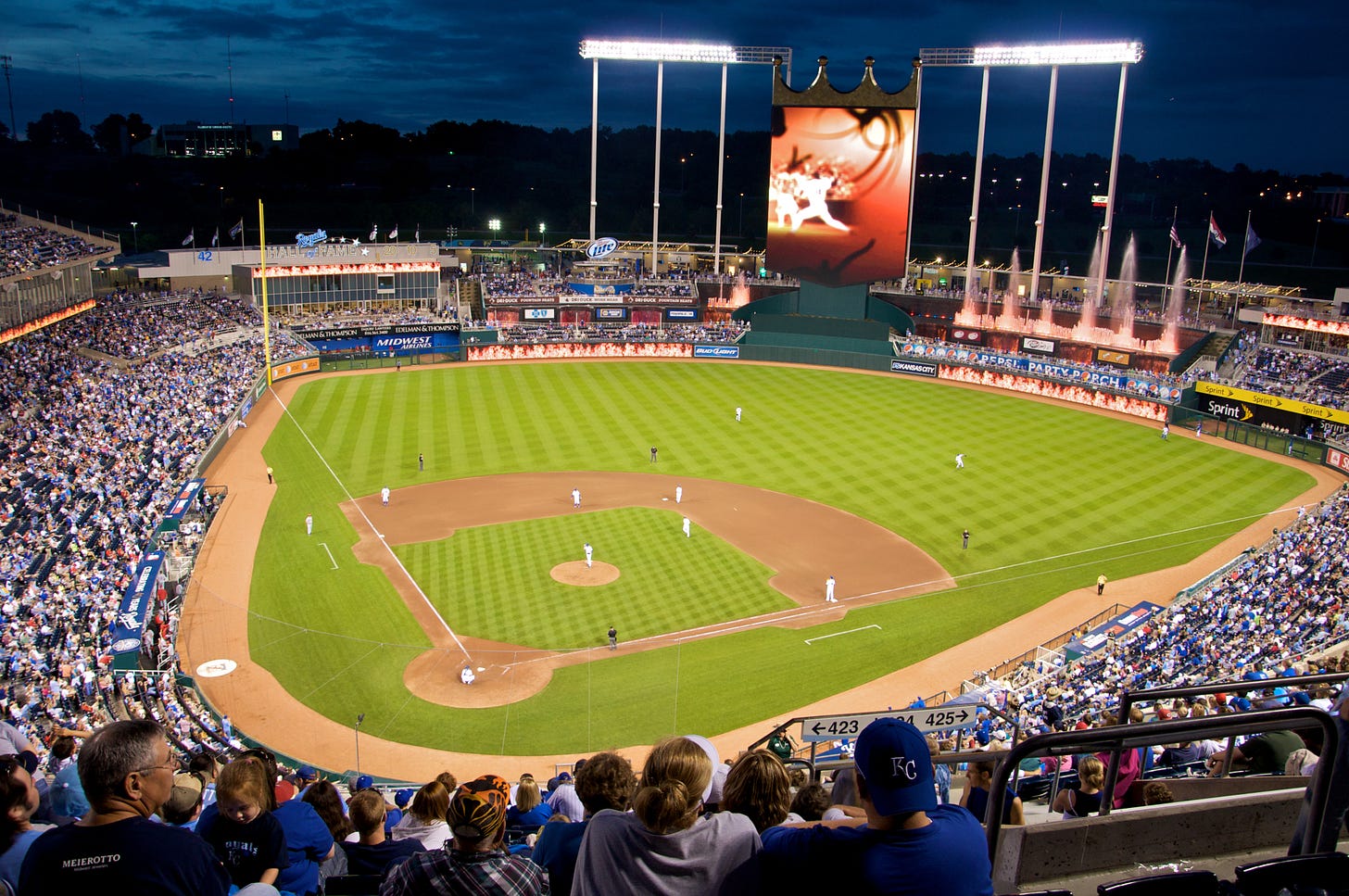 File:Kauffman Stadium at night, 2009.jpg