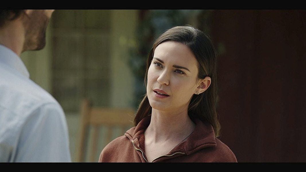 Geri talking to Cordell Walker about being obsessive with the Jackal case 4.12. Geri talking to Cordell Walker about being obsessive with the Jackal case 4.12.