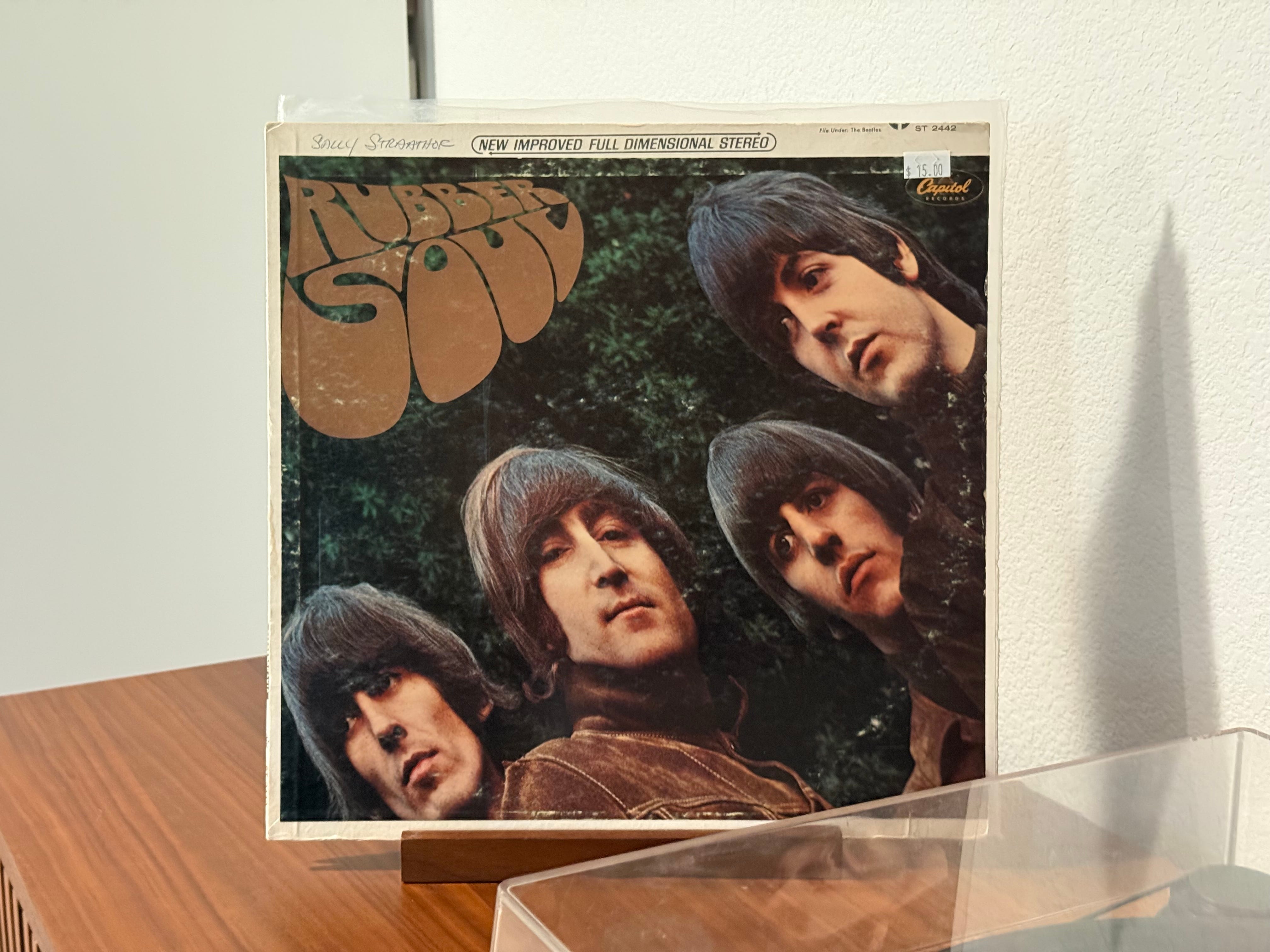 The Dark Story of The Beatles' “Norwegian Wood (This Bird Has Flown)”