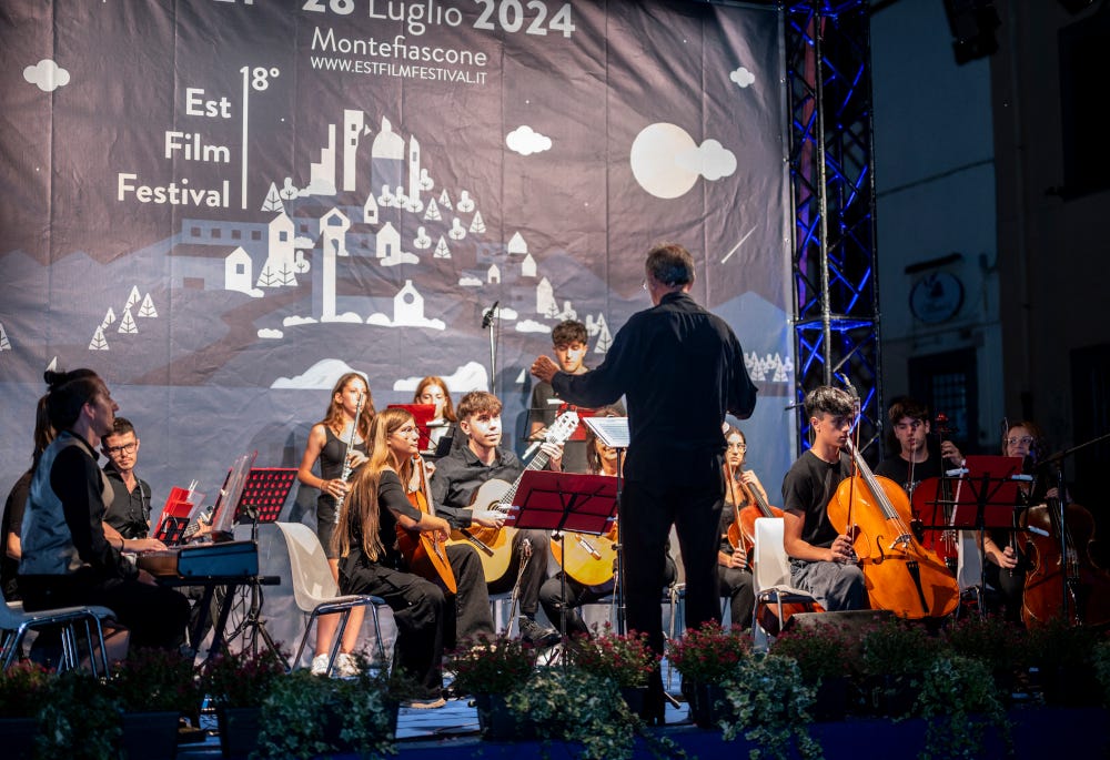 Il concerto degli studenti dell’I.C. Molinaro durante il 18° Est Film Festival
