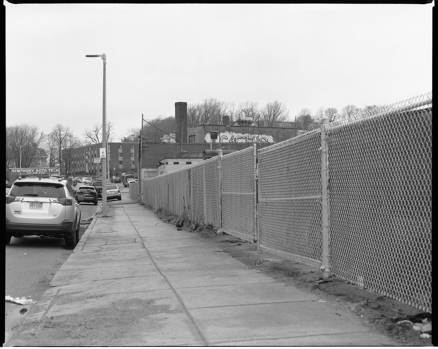 march, 2018.
shot on mamiya rz67 with Ilford hp5. developed and scanned by hand. march, 2018.
shot on mamiya rz67 with Ilford hp5. developed and scanned by hand.