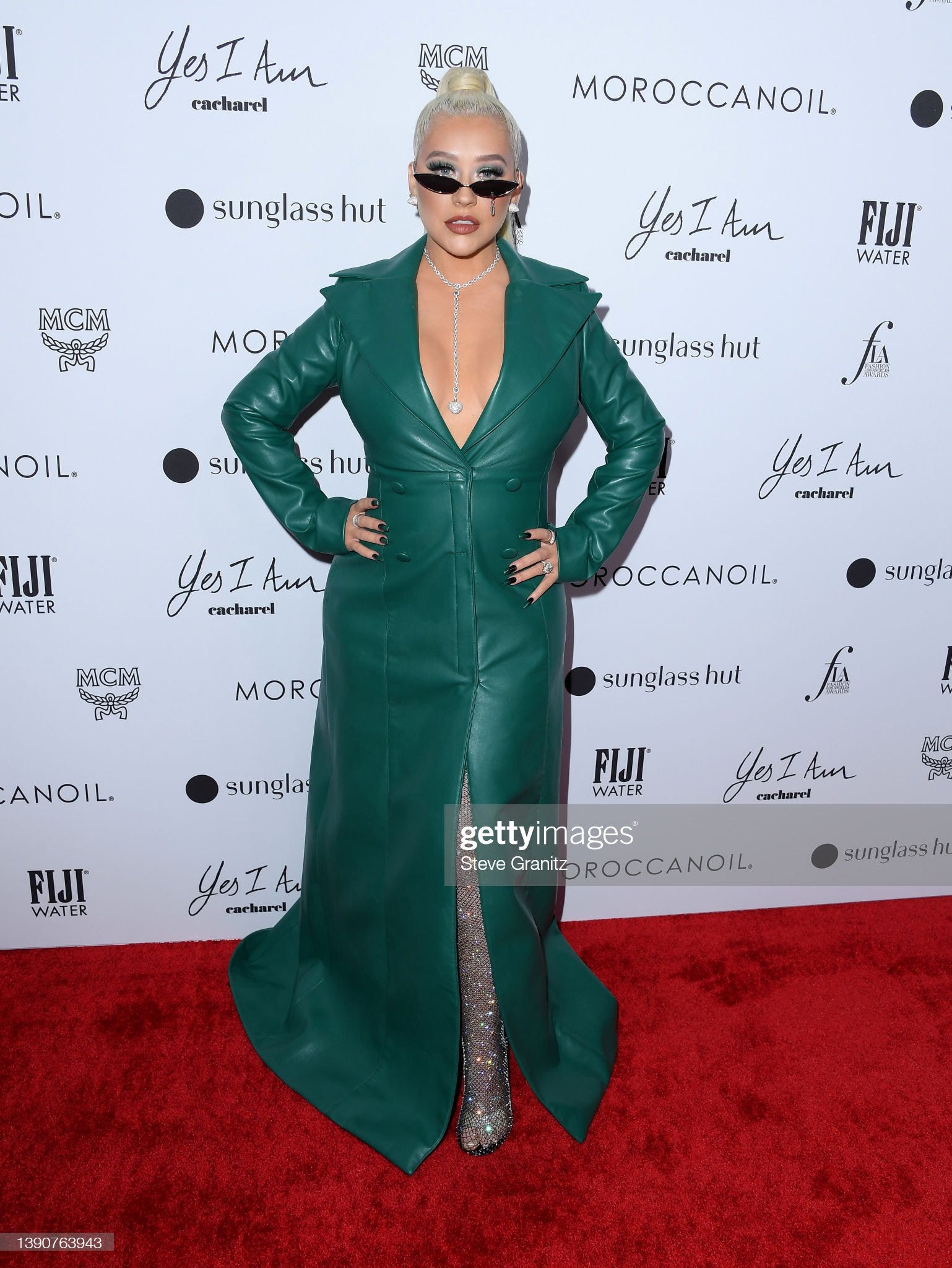 slim fit dress slacks Green Kim Kardashian V Neck Long Sleeves Velvet prom Celebrity Dress T   Hoprom