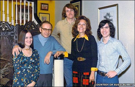 BBC NEWS | In Pictures | From Warren Buffett's family album