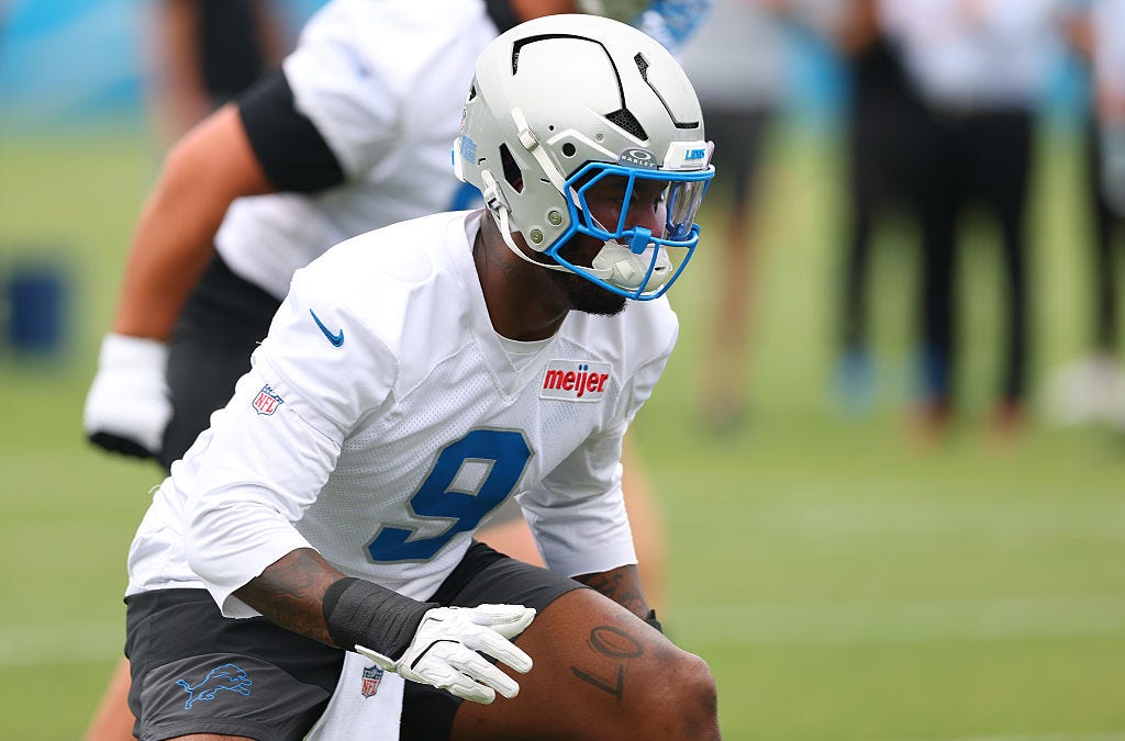 Detroit Lions camp observations: Derrick Moore causes problems as third-down rusher