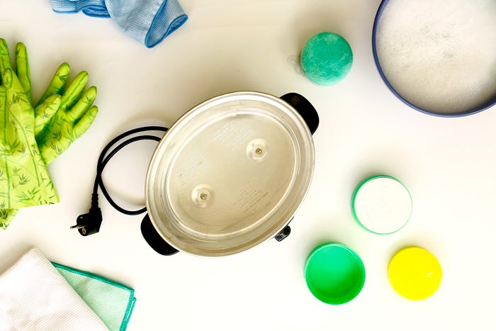 Cómo limpiar tu slow cooker o crock pot