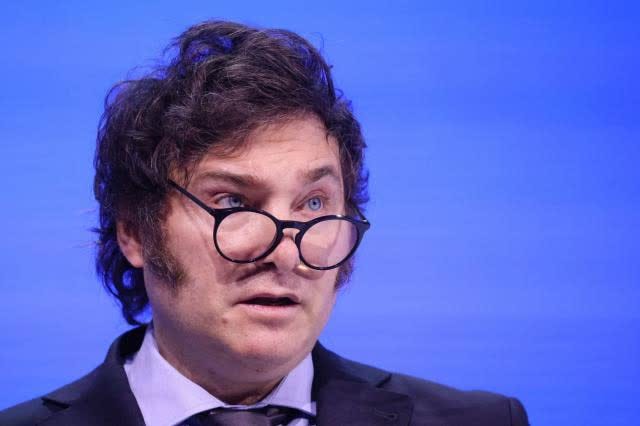 Milei Slams Argentina Governors After Congress Setback
