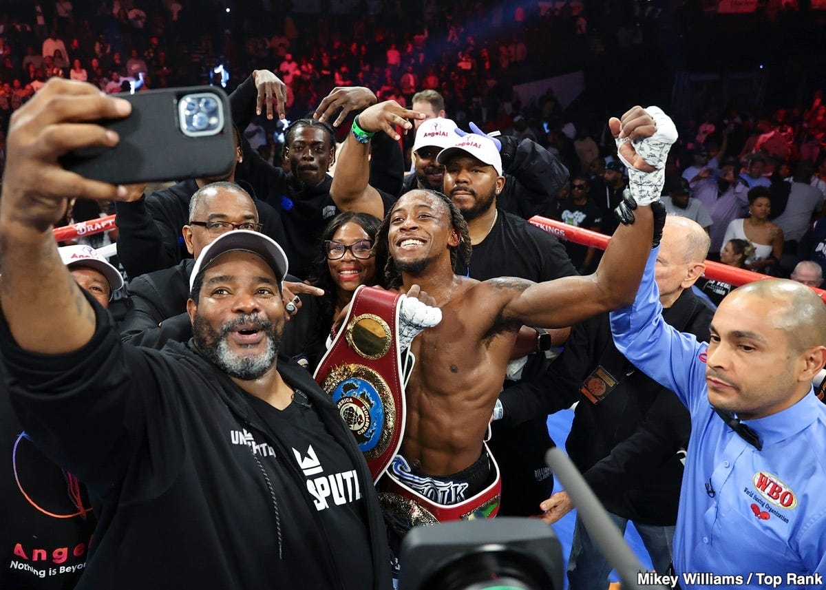Image: Frank Martin Details Keyshawn Davis's Weaknesses Against "Tricky, Springy" Fighters and Calls Out Top Rank's Protective Stance