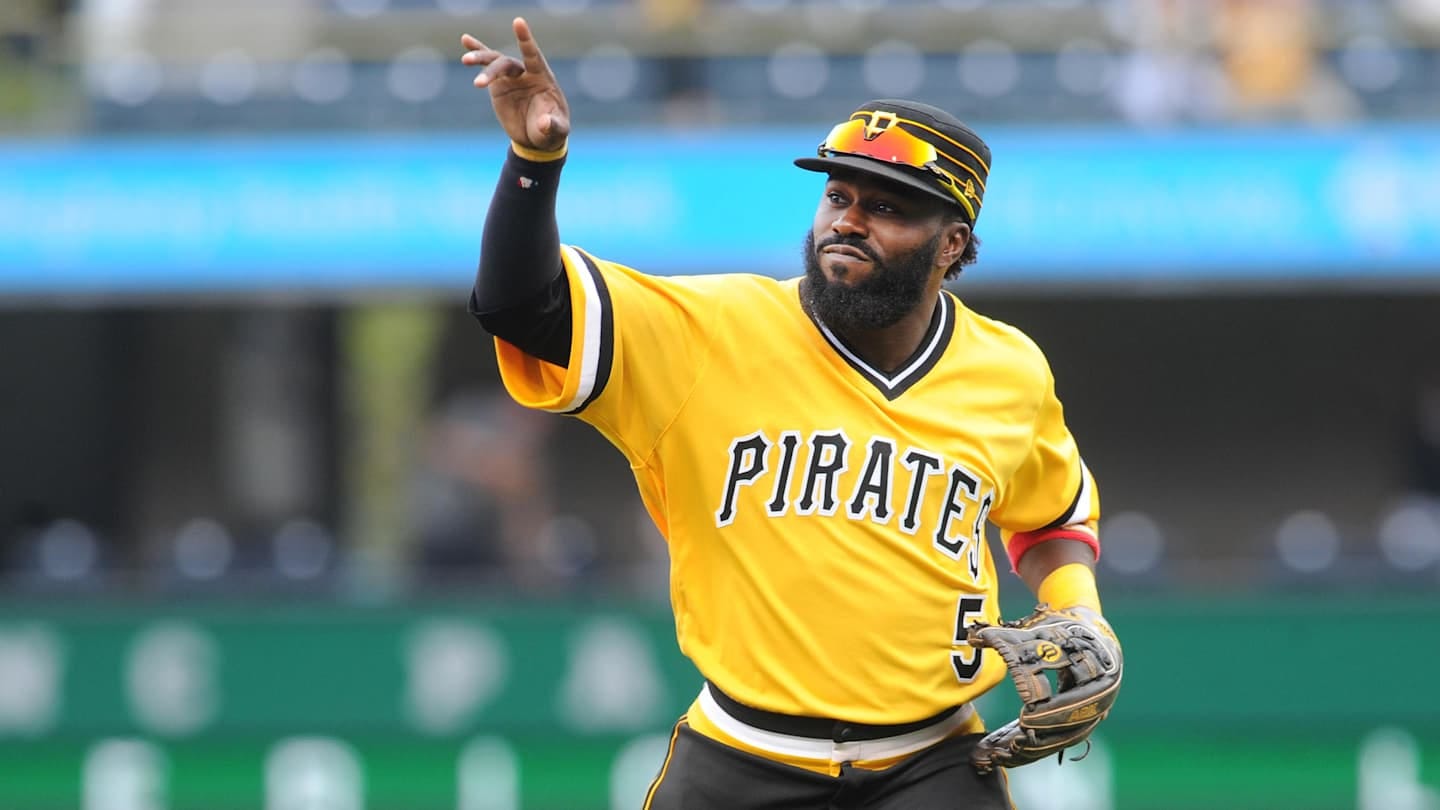Former Pittsburgh Pirates All-Star Josh Harrison Announces Retirement