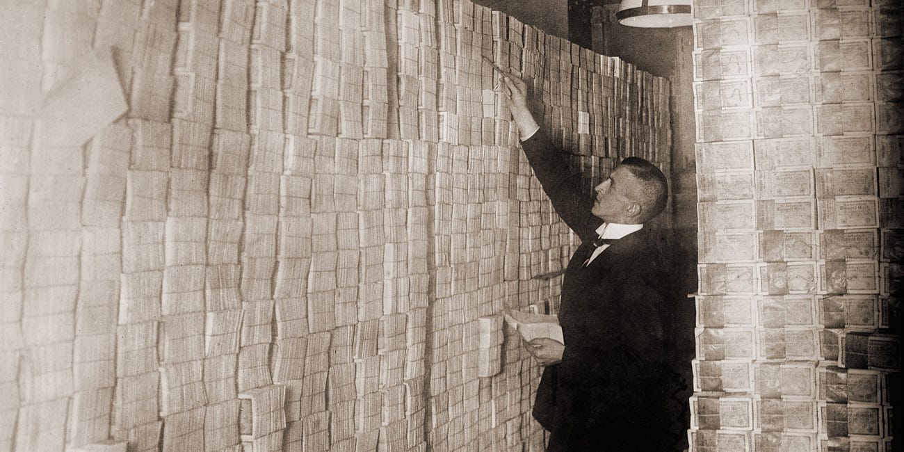 Lessons of our Fathers - Weimar Republic and USA