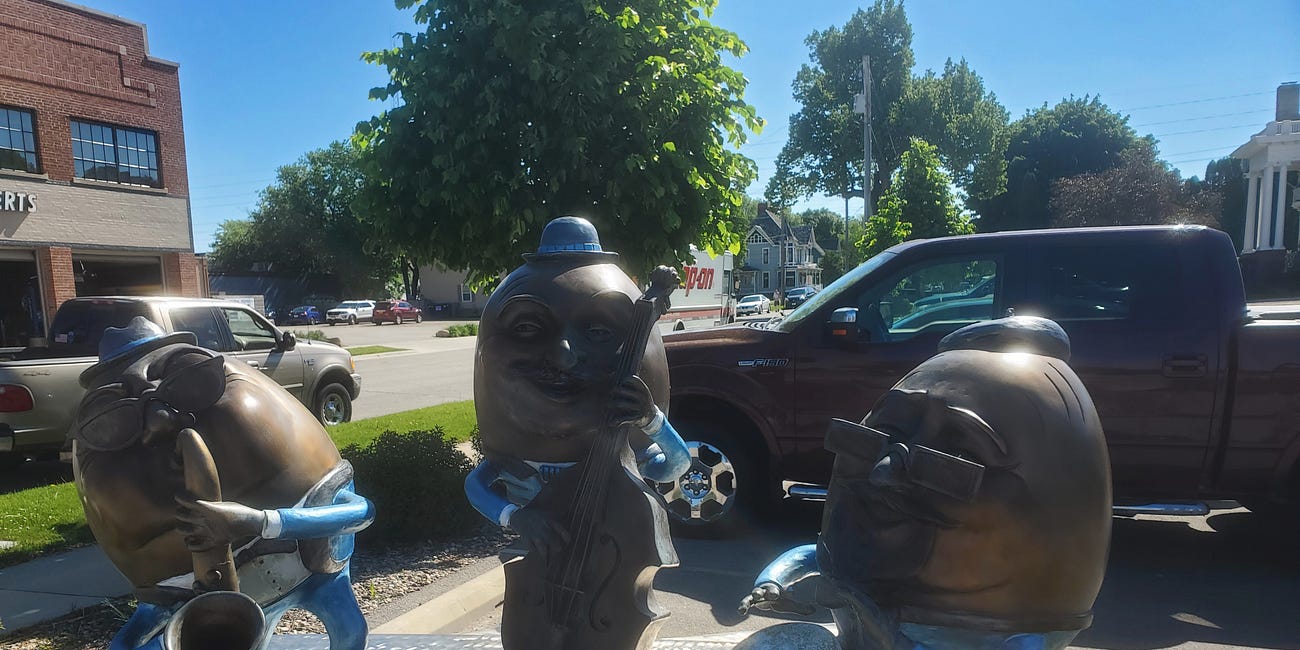 Episode 57: River City Sculptures on Parade