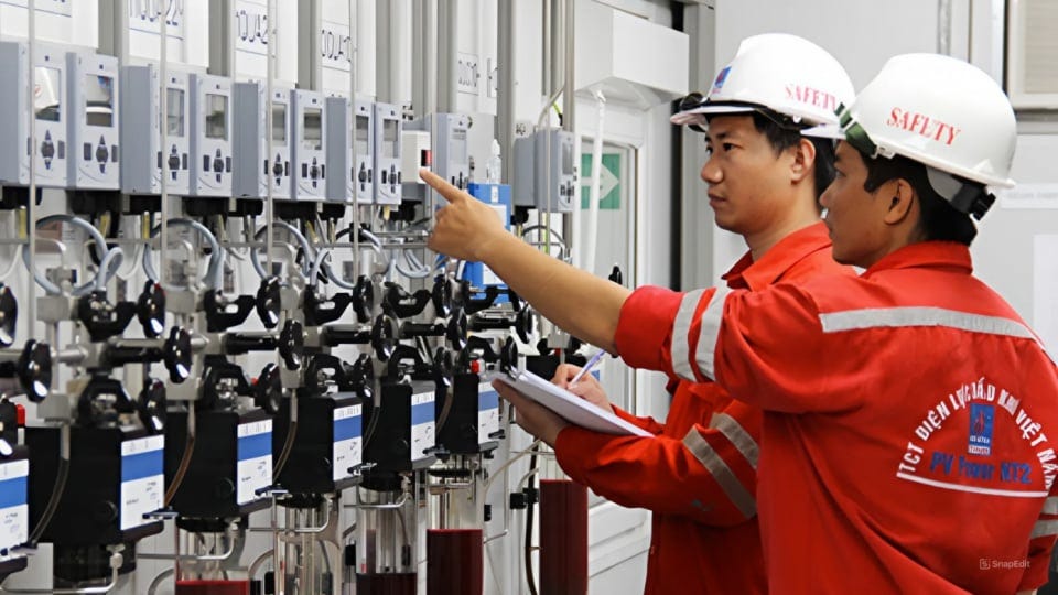 Ông lớn' điện khí NT2 và 'quả ngọt' sau cú sốc lợi nhuận Ông lớn' điện khí NT2 và 'quả ngọt' sau cú sốc lợi nhuận