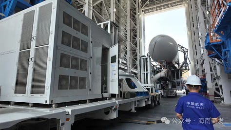 The Long March 10B Y1 vehicle being transported to Commercial Launch Pad 2 in April 2026.