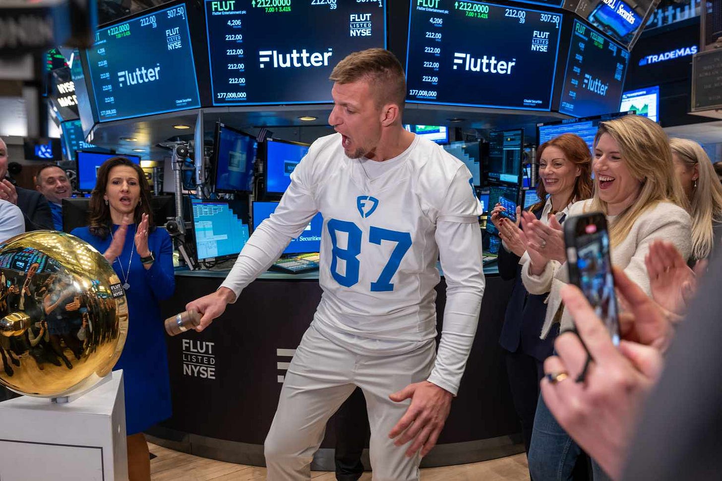 FanDuel Parent Flutter Starts Trading on NYSE Today—What You Need To Know