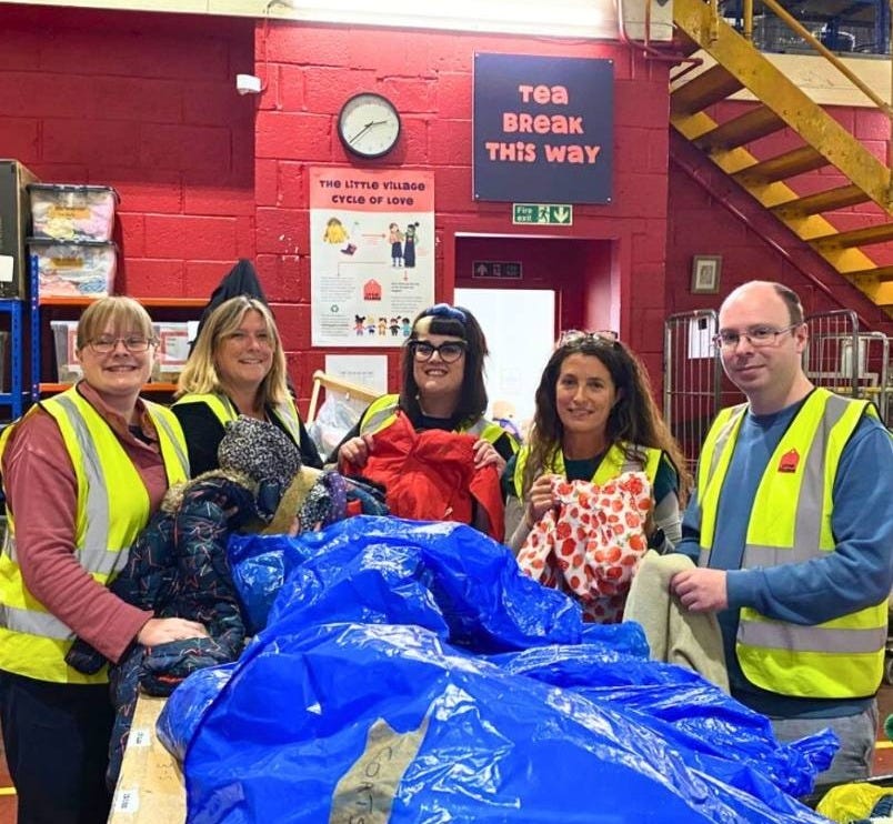 May be an image of text that says "Tea BREak THIS THISWAY WAY Ho Tиe LITTLO viLlace CYCLO Love 圖"