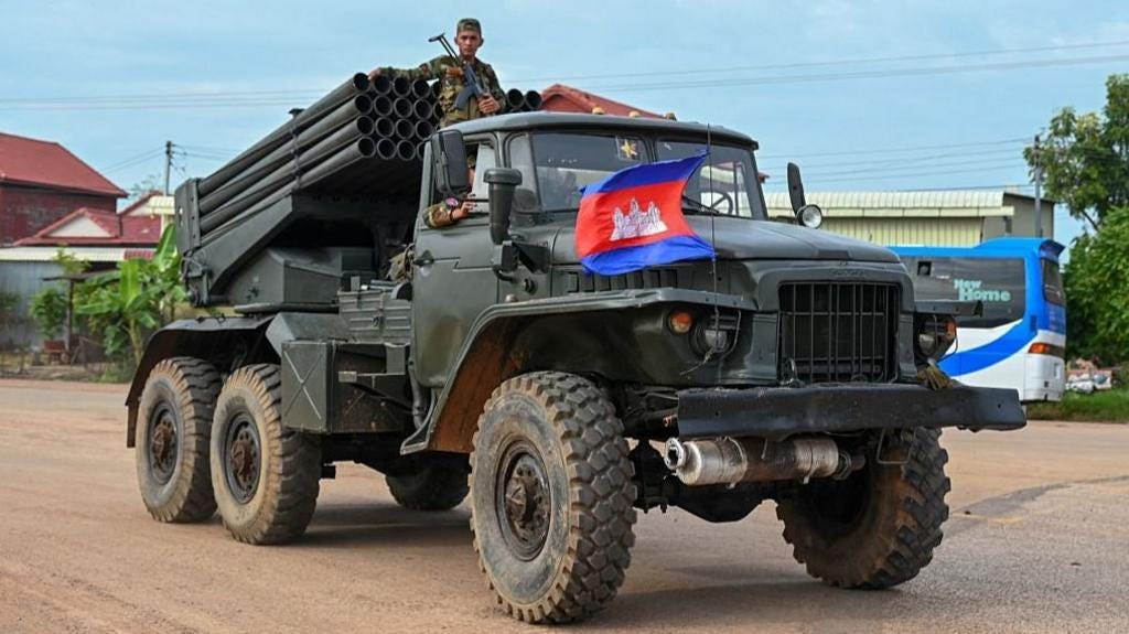 Thailand-Cambodia border: Thailand warns clashes could 'move towards war' -  BBC News