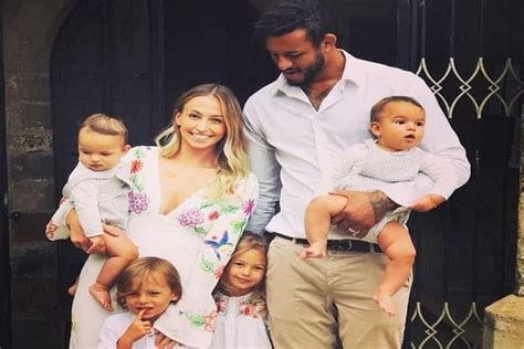 Who is the love life and wife of Charlie Kirk? daughter, net worth