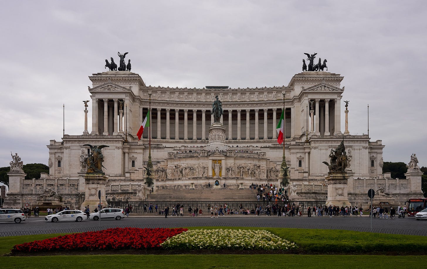 Altare della Patria (Roma).jpg Altare della Patria (Roma).jpg