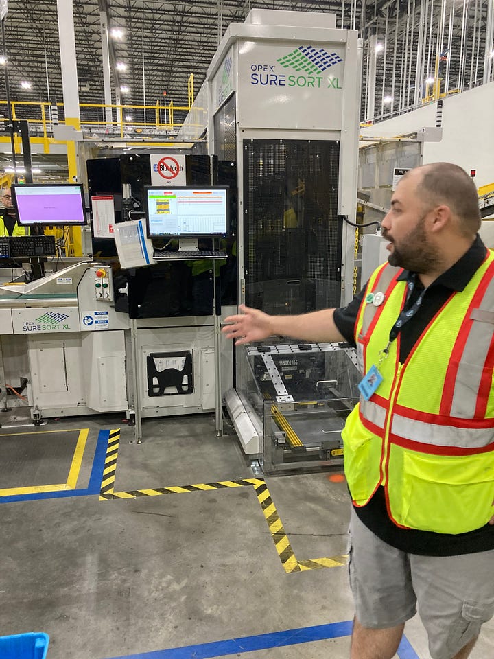 Youngkin Celebrates Newest Amazon Facility in Stafford County