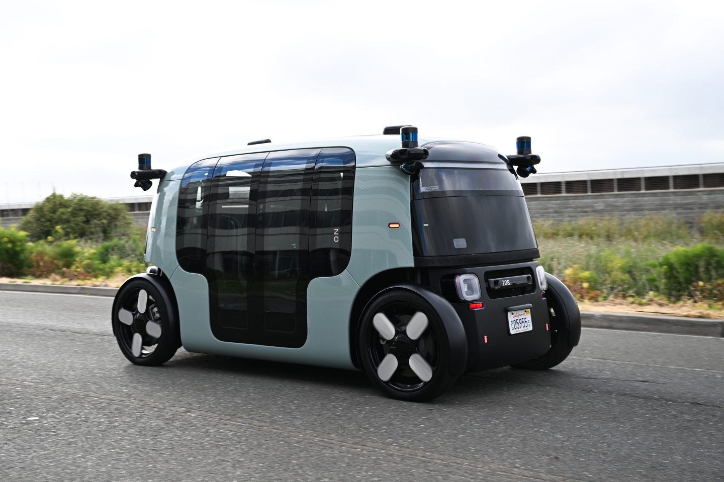 Inside the secretive design studio of Amazon's robo-taxi company Zoox as it  readies for paying customers | Fortune