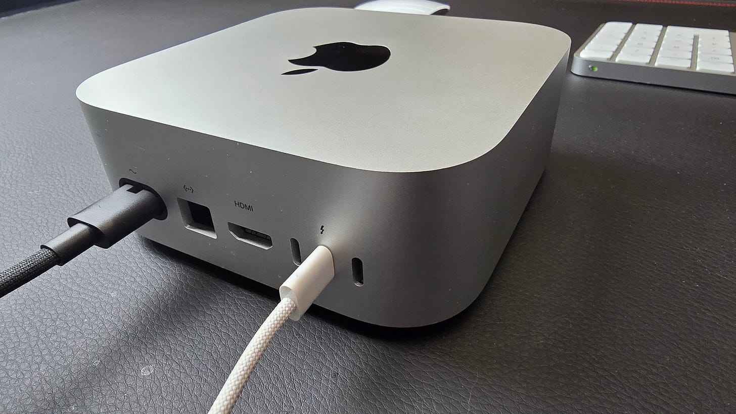 Mac mini M4 in studio