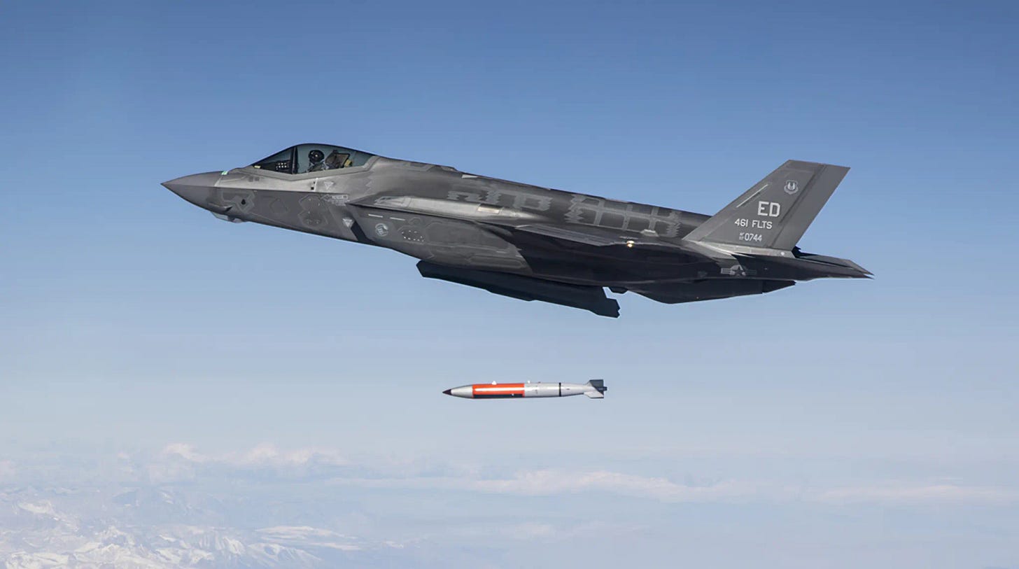 Os EUA concluem a modernização de suas armas nucleares B61-12 Os EUA concluem a modernização de suas armas nucleares B61-12