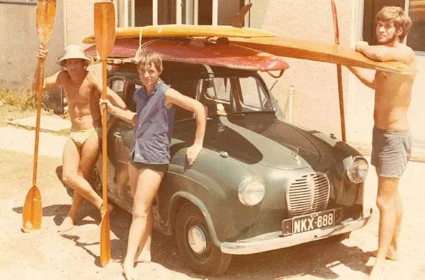Six young women with their surfboards on a Southern California beach, circa late 1920s/early 1930s. Six young women with their surfboards on a Southern California beach, circa late 1920s/early 1930s.