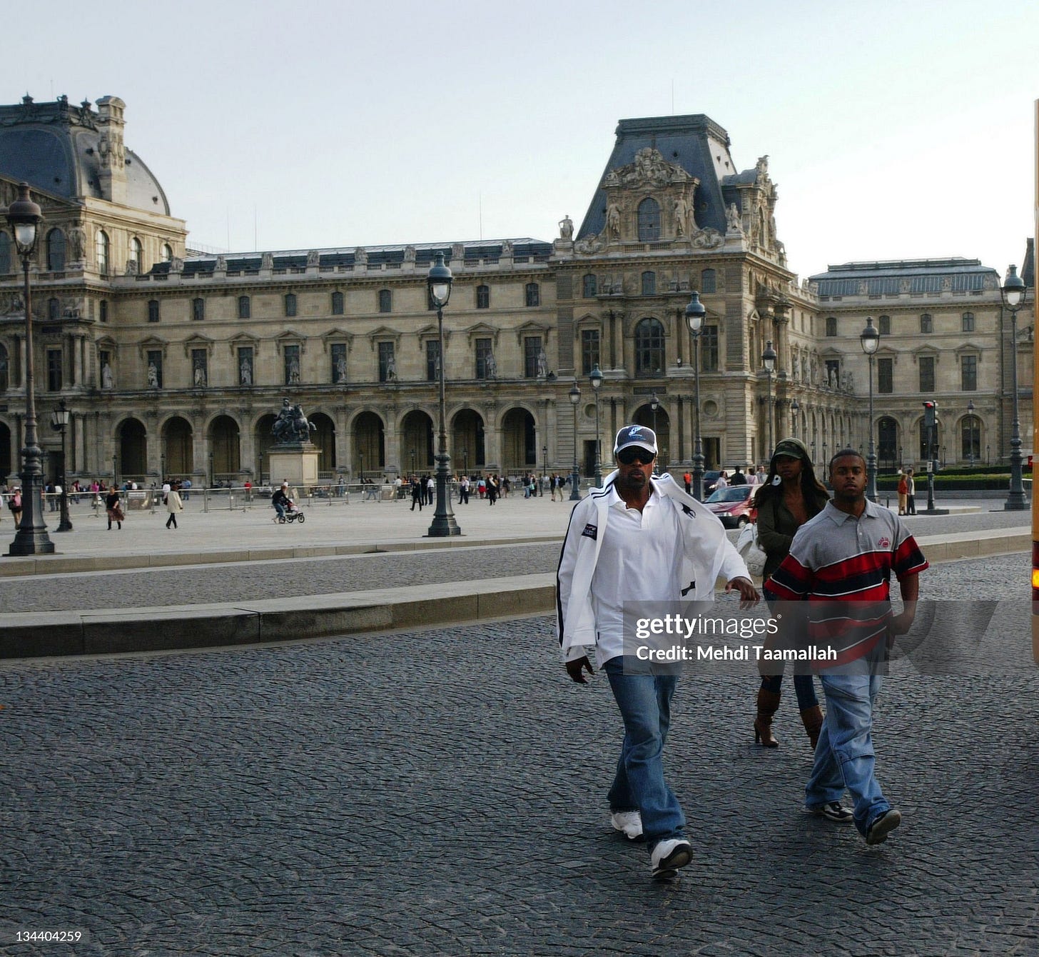 Chris Tucker Visits the Louvre - October 14, 2005