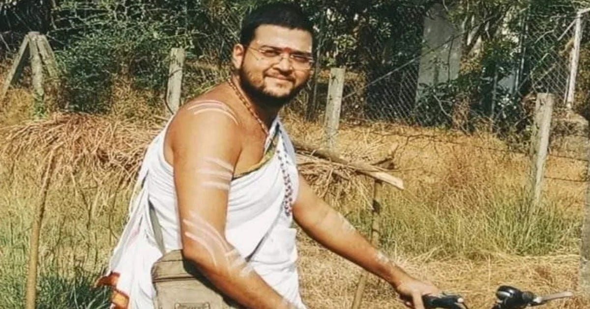 Maharashtra Godman Rape Case | Ashok Kharat Accused, Woman Claims Shiv  Avatar