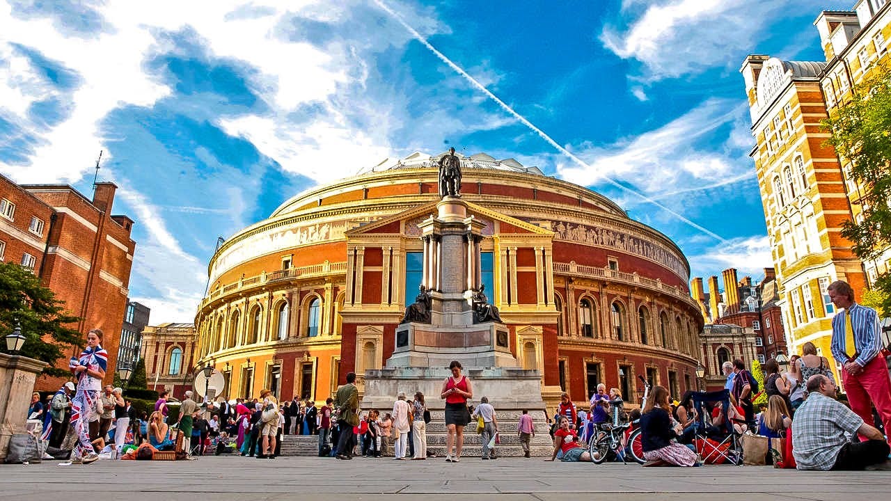 The Queue For 'The Last Night Of The Proms' - Royal Albert Hall