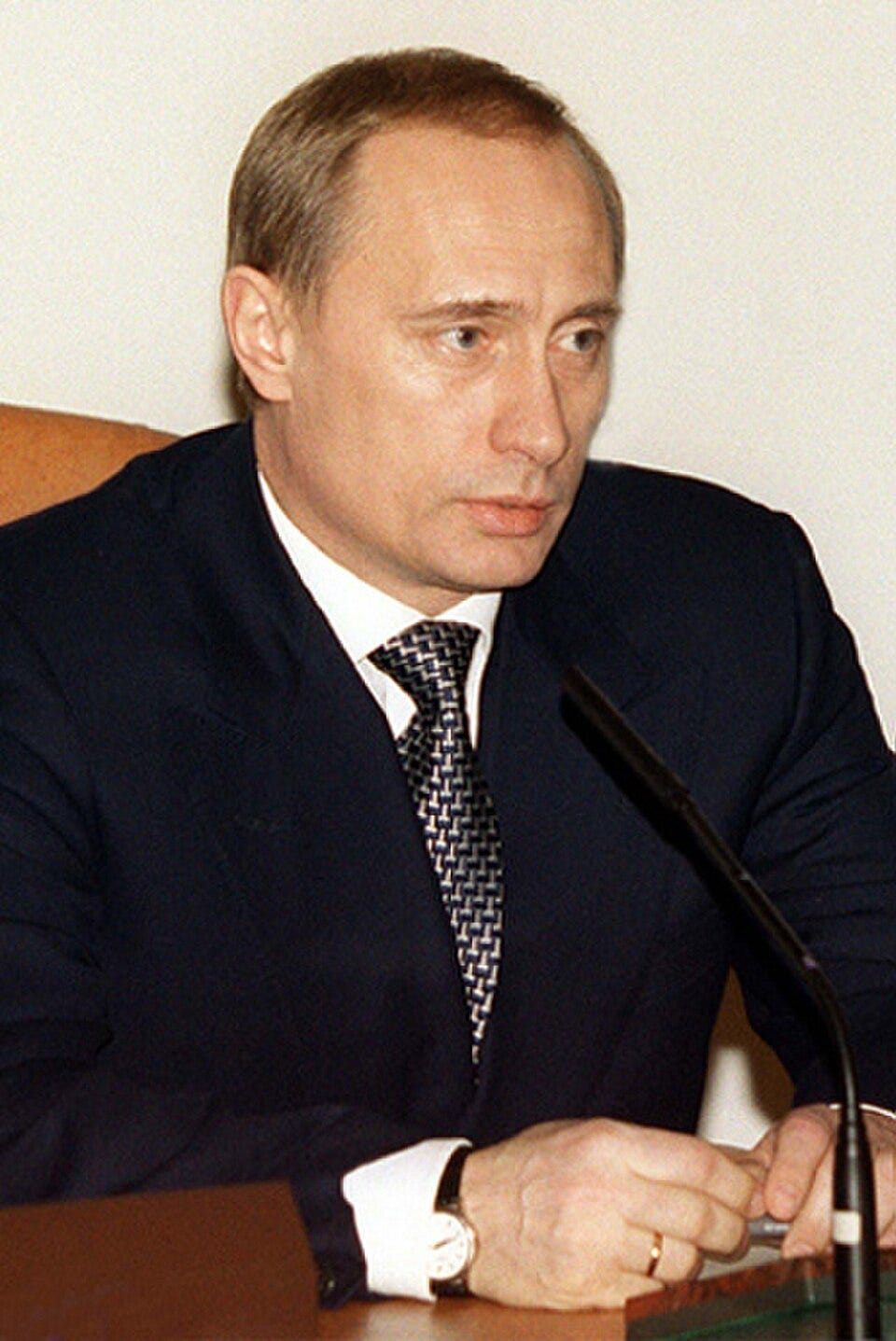 File:Vladimir Putin 31 December 1999-3.jpg - Wikimedia Commons File:Vladimir Putin 31 December 1999-3.jpg - Wikimedia Commons