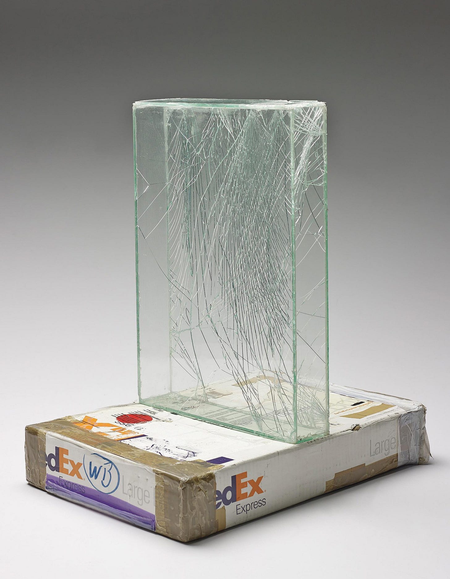 Walead Beshty: tangible transparencies • XIBT Contemporary Art Magazine