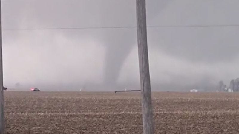 Tornado tears through Kankakee, Illinois