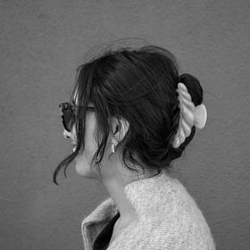 What I Learned From Taking Daily Outfit Pictures 