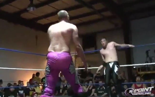 [Screenshot: Cross vs Chambers]