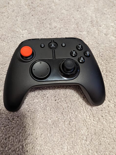 Atari VCS Modern and Classic controller