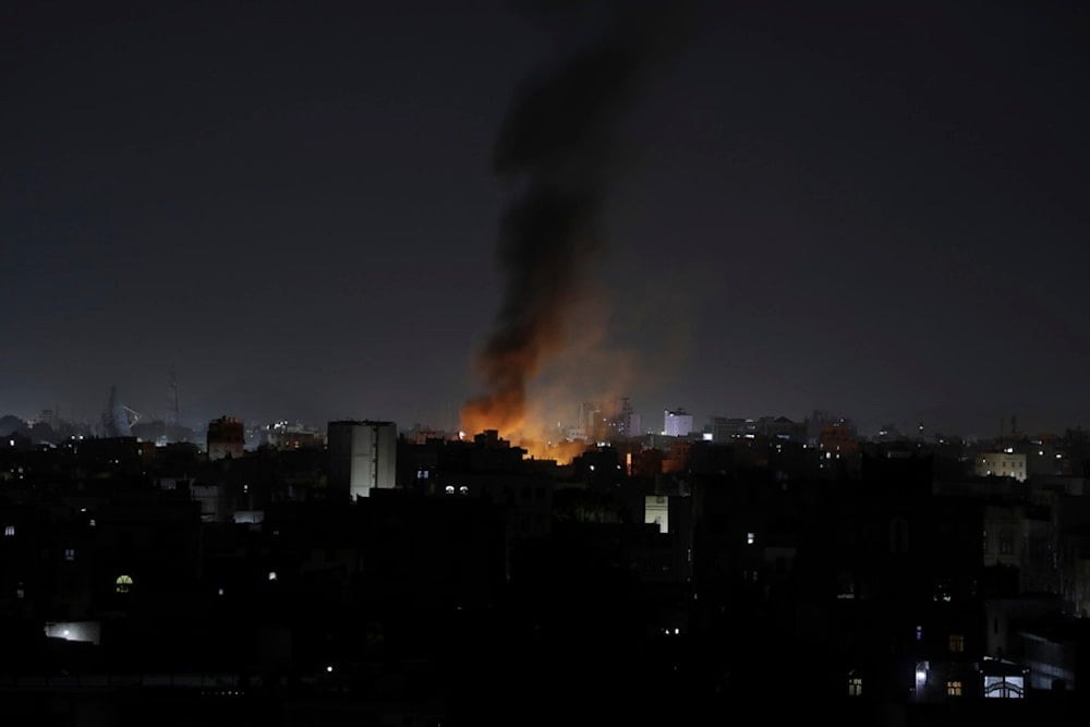 Yemeni missile suspends Israeli air traffic, as US strikes hit Yemen Yemeni missile suspends Israeli air traffic, as US strikes hit Yemen