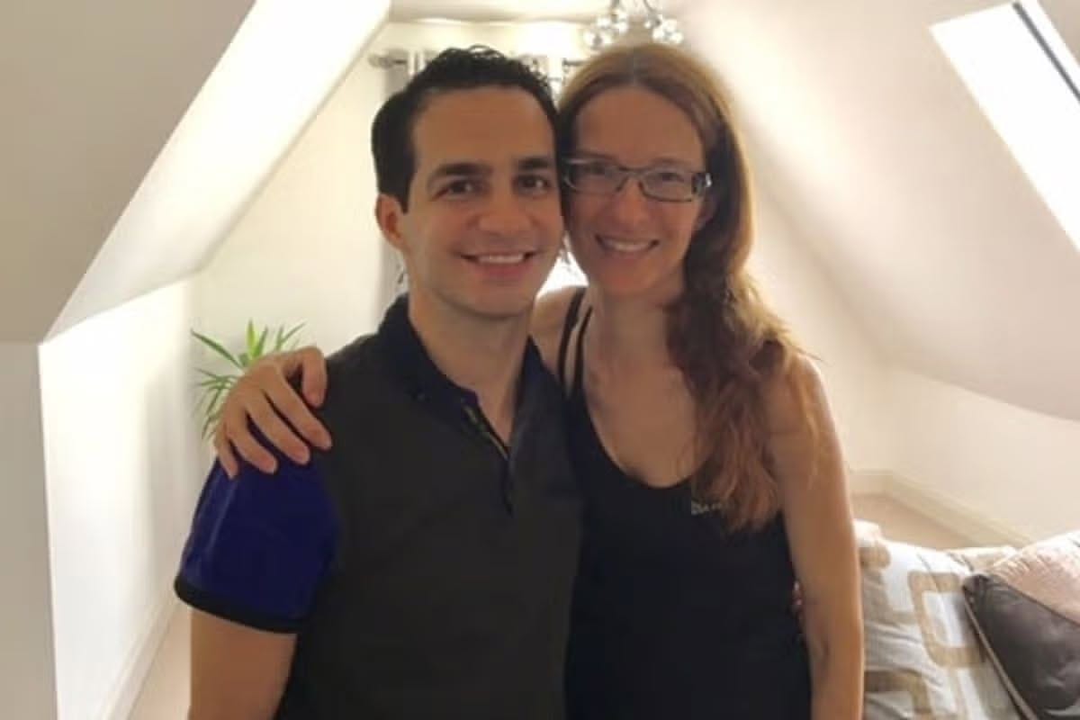 No photo description available.