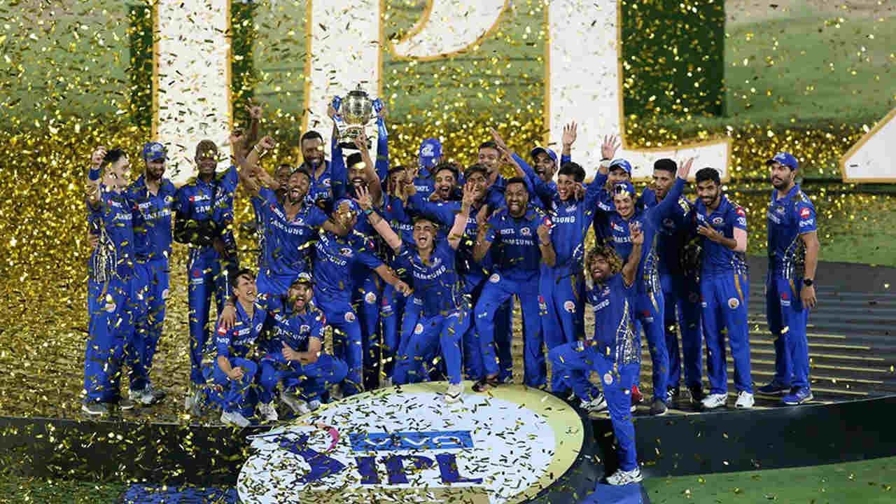 13 years of IPL: Which team has lifted the cup for the most number of ... 13 years of IPL: Which team has lifted the cup for the most number of ...