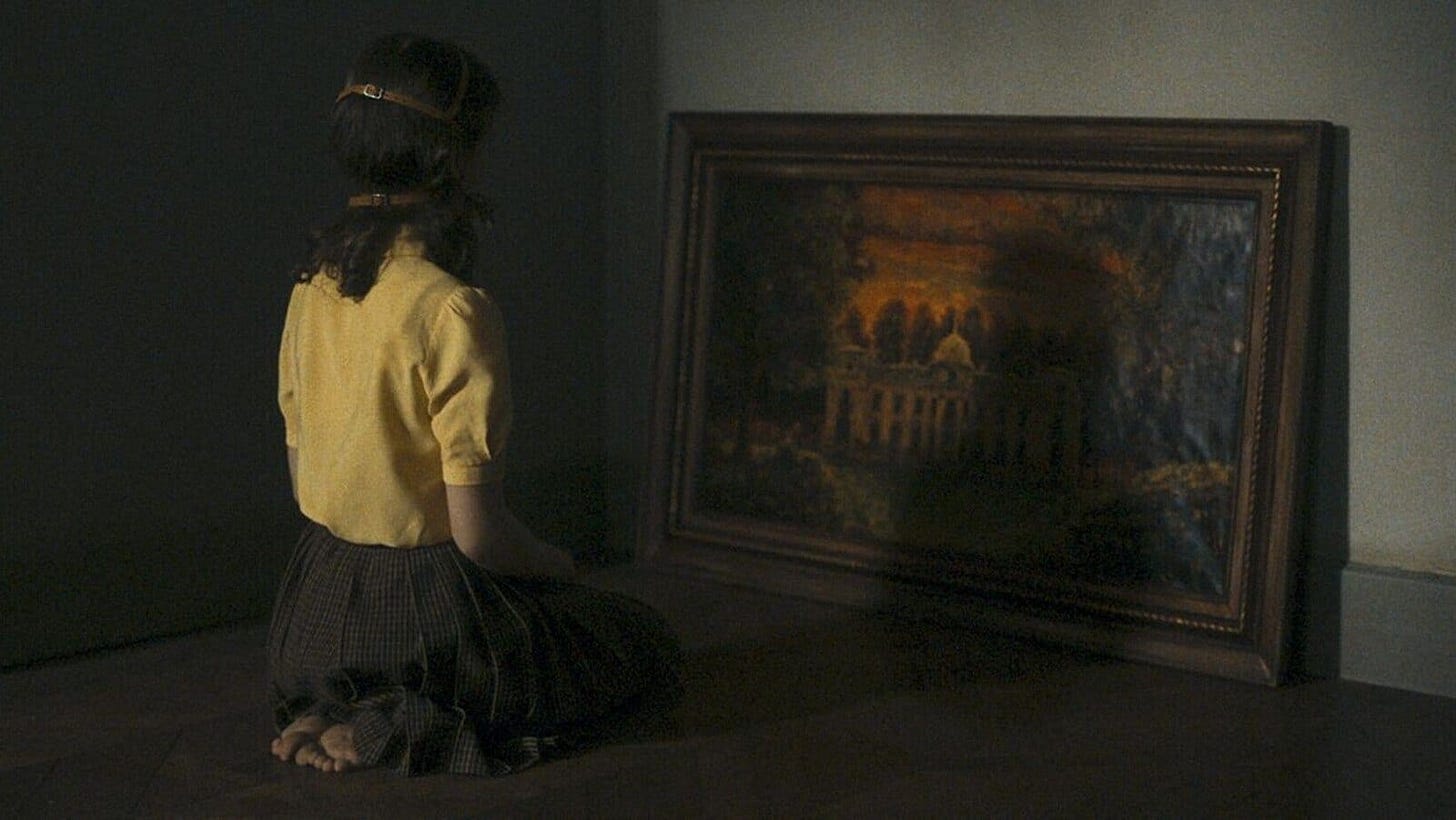 Romane Hemelaers in Earwig