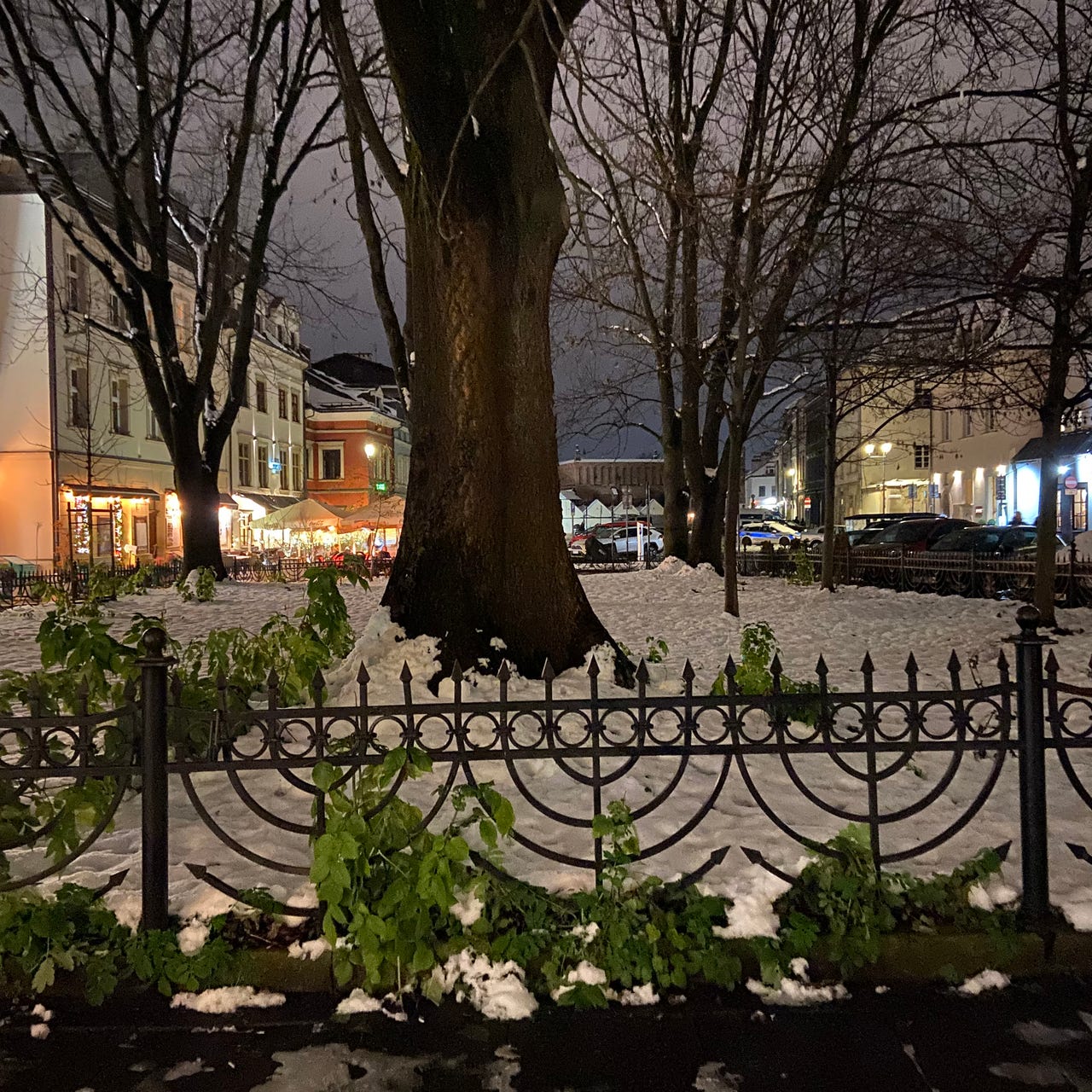 TEL : Exploring Jewish Histories in Cityscapes 