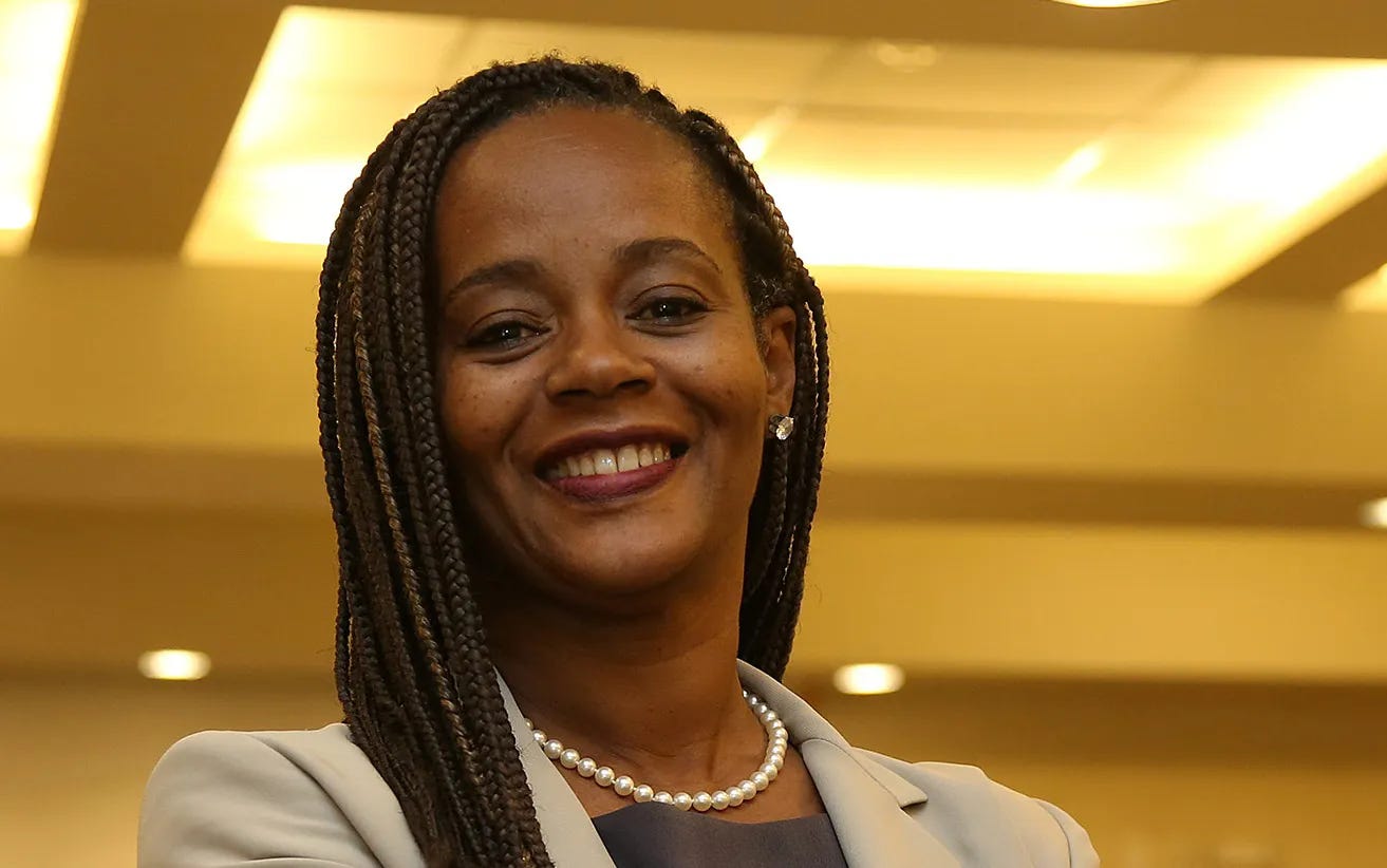 Eliana Alves Cruz e a negritude como espelho do Brasil